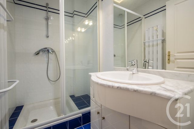Appartement F3 &agrave; vendre - 3 pi&egrave;ces - 84,44 m2 - Nice - 06 - PROVENCE-ALPES-COTE-D-AZUR