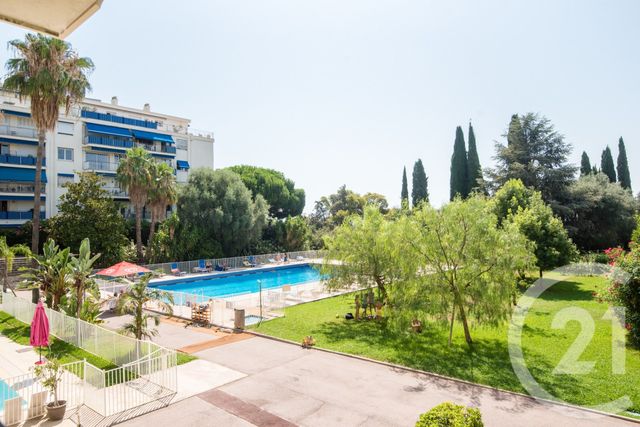 Appartement F5 &agrave; vendre - 5 pi&egrave;ces - 111,38 m2 - Nice - 06 - PROVENCE-ALPES-COTE-D-AZUR