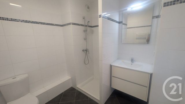 Appartement Studio &agrave; louer - 1 pi&egrave;ce - 24,90 m2 - Nice - 06 - PROVENCE-ALPES-COTE-D-AZUR