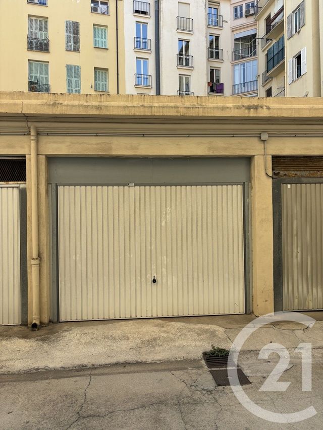 parking - NICE - 06