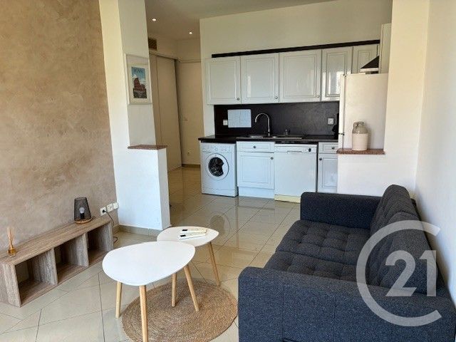 Appartement F2 &agrave; louer - 2 pi&egrave;ces - 37,55 m2 - Nice - 06 - PROVENCE-ALPES-COTE-D-AZUR