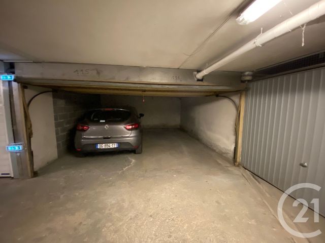 Parking &agrave; louer - 10 m2 - Nice - 06 - PROVENCE-ALPES-COTE-D-AZUR