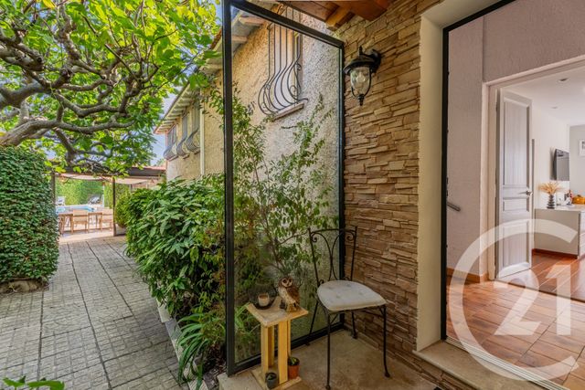 Maison &agrave; vendre - 6 pi&egrave;ces - 124,22 m2 - Nice - 06 - PROVENCE-ALPES-COTE-D-AZUR