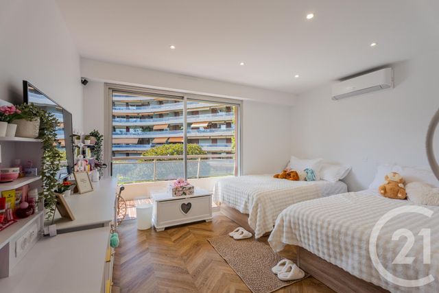 Appartement F5 &agrave; vendre - 5 pi&egrave;ces - 123,63 m2 - Nice - 06 - PROVENCE-ALPES-COTE-D-AZUR