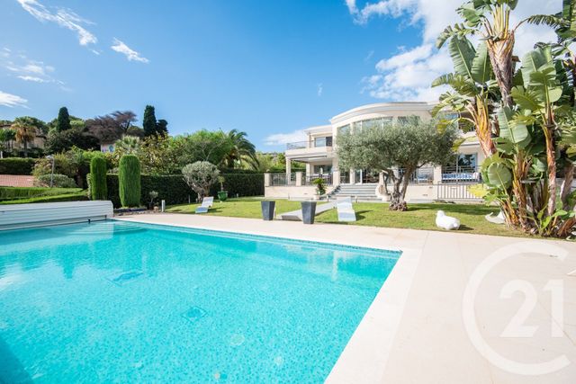 Maison 7 pièces 258 m² · à Nice · 257,7 m² · 7 900 000 €