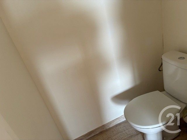 Appartement F1 &agrave; louer - 1 pi&egrave;ce - 30 m2 - Nice - 06 - PROVENCE-ALPES-COTE-D-AZUR