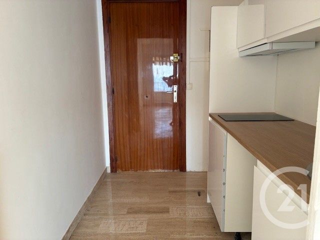 Appartement F1 &agrave; louer - 1 pi&egrave;ce - 30 m2 - Nice - 06 - PROVENCE-ALPES-COTE-D-AZUR