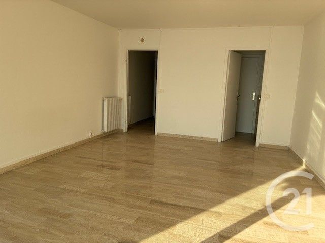 Appartement F1 &agrave; louer - 1 pi&egrave;ce - 30 m2 - Nice - 06 - PROVENCE-ALPES-COTE-D-AZUR
