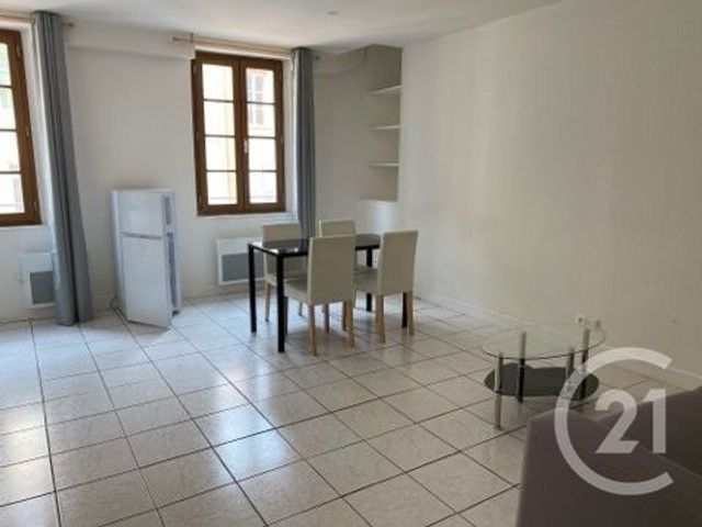 Appartement F1 &agrave; louer - 1 pi&egrave;ce - 29,07 m2 - Grasse - 06 - PROVENCE-ALPES-COTE-D-AZUR