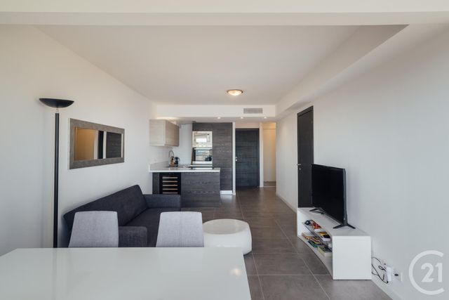 Appartement F3 &agrave; louer - 3 pi&egrave;ces - 70,28 m2 - Villefranche Sur Mer - 06 - PROVENCE-ALPES-COTE-D-AZUR