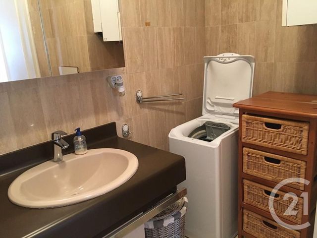 Appartement F2 &agrave; louer - 2 pi&egrave;ces - 44,20 m2 - Villefranche Sur Mer - 06 - PROVENCE-ALPES-COTE-D-AZUR