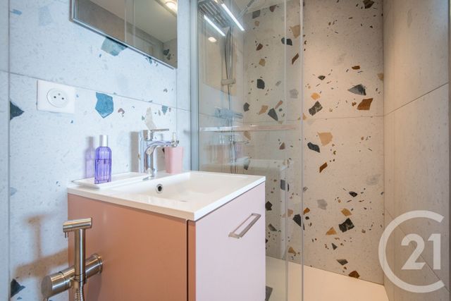 Appartement F3 &agrave; vendre - 3 pi&egrave;ces - 77,70 m2 - Nice - 06 - PROVENCE-ALPES-COTE-D-AZUR
