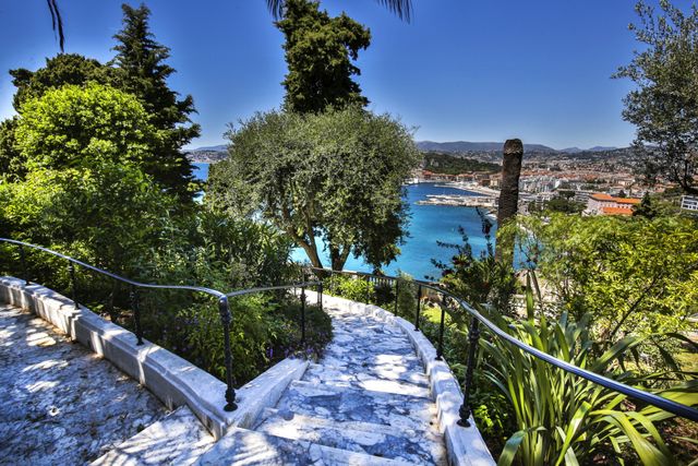 Maison à vendre - 10 pièces - 939,01 m2 - Nice - 06 - PROVENCE-ALPES-COTE-D-AZUR