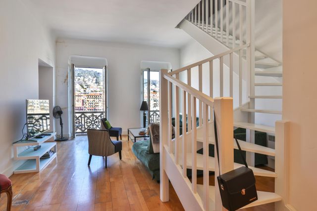 Appartement F4 à vendre - 4 pièces - 127,51 m2 - Nice - 06 - PROVENCE-ALPES-COTE-D-AZUR