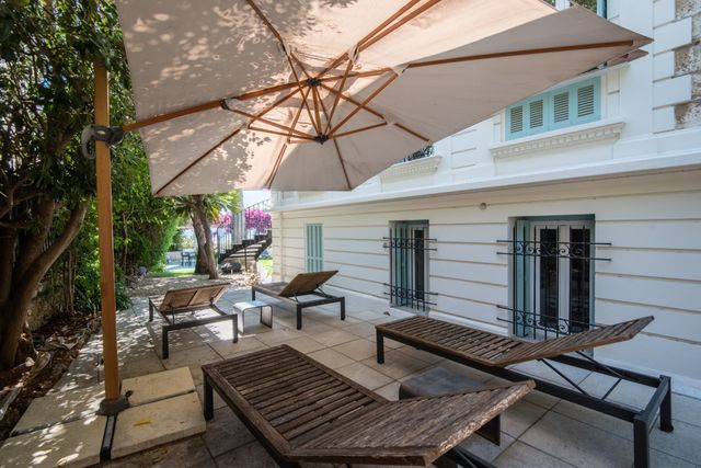 Maison &agrave; vendre - 5 pi&egrave;ces - 227,46 m2 - Nice - 06 - PROVENCE-ALPES-COTE-D-AZUR