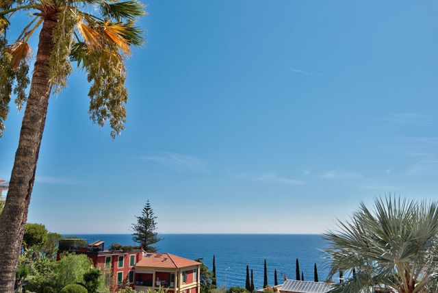 Maison &agrave; vendre - 5 pi&egrave;ces - 227,46 m2 - Nice - 06 - PROVENCE-ALPES-COTE-D-AZUR