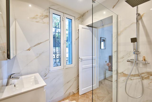 Maison &agrave; vendre - 5 pi&egrave;ces - 227,46 m2 - Nice - 06 - PROVENCE-ALPES-COTE-D-AZUR