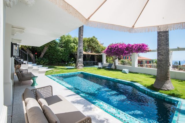 Maison &agrave; vendre - 5 pi&egrave;ces - 227,46 m2 - Nice - 06 - PROVENCE-ALPES-COTE-D-AZUR
