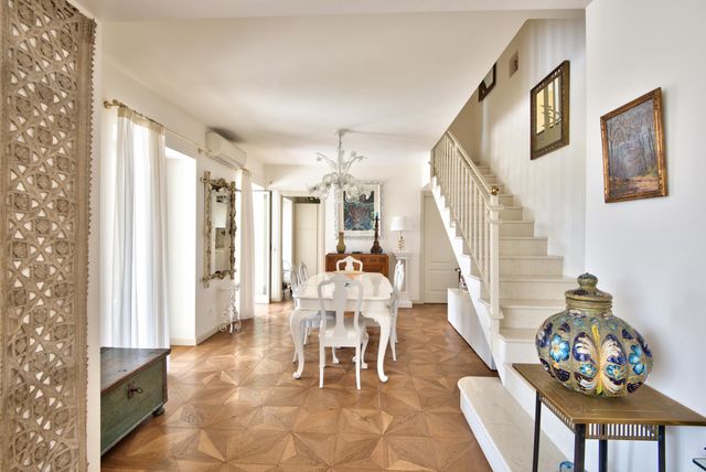 Maison à vendre - 5 pièces - 120 m2 - Nice - 06 - PROVENCE-ALPES-COTE-D-AZUR