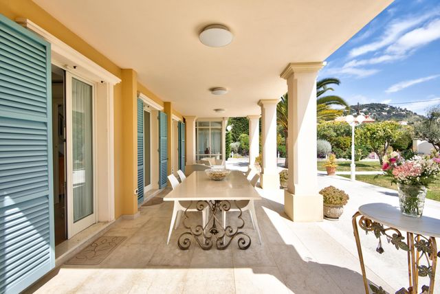 Maison à vendre - 5 pièces - 120 m2 - Nice - 06 - PROVENCE-ALPES-COTE-D-AZUR