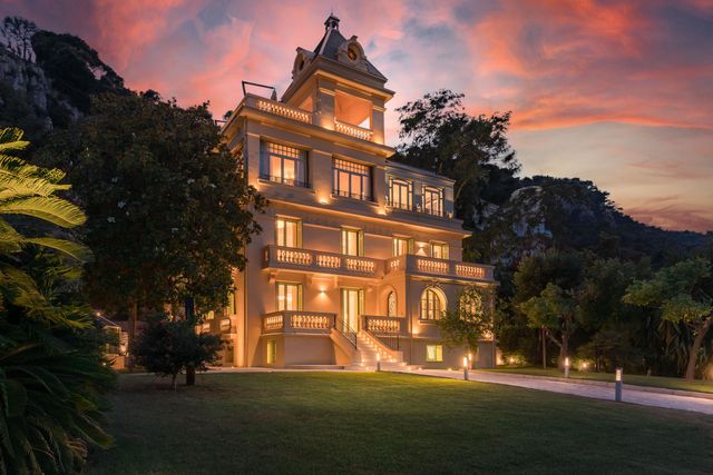 Maison &agrave; vendre - 6 pi&egrave;ces - 643 m2 - Villefranche Sur Mer - 06 - PROVENCE-ALPES-COTE-D-AZUR