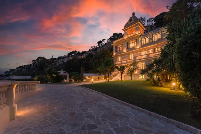 Maison &agrave; vendre - 6 pi&egrave;ces - 643 m2 - Villefranche Sur Mer - 06 - PROVENCE-ALPES-COTE-D-AZUR