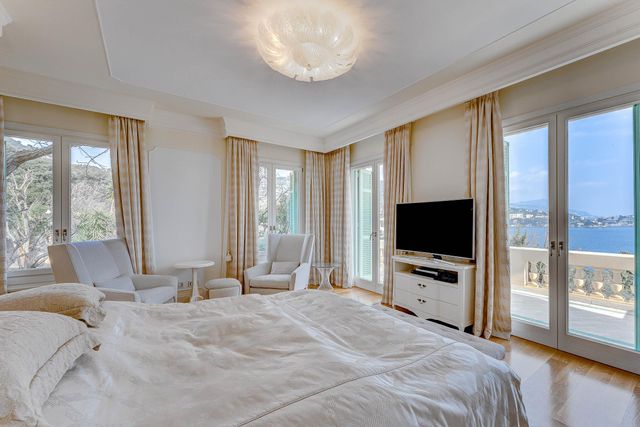 Maison &agrave; vendre - 6 pi&egrave;ces - 643 m2 - Villefranche Sur Mer - 06 - PROVENCE-ALPES-COTE-D-AZUR