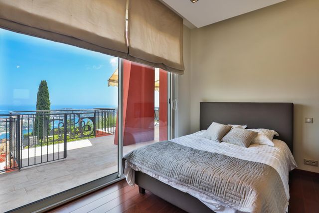 Maison &agrave; vendre - 9 pi&egrave;ces - 426,60 m2 - Villefranche Sur Mer - 06 - PROVENCE-ALPES-COTE-D-AZUR