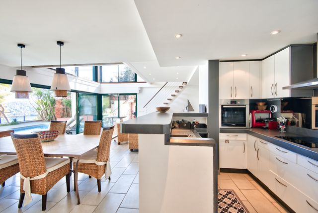 Maison à vendre - 5 pièces - 183,11 m2 - Nice - 06 - PROVENCE-ALPES-COTE-D-AZUR