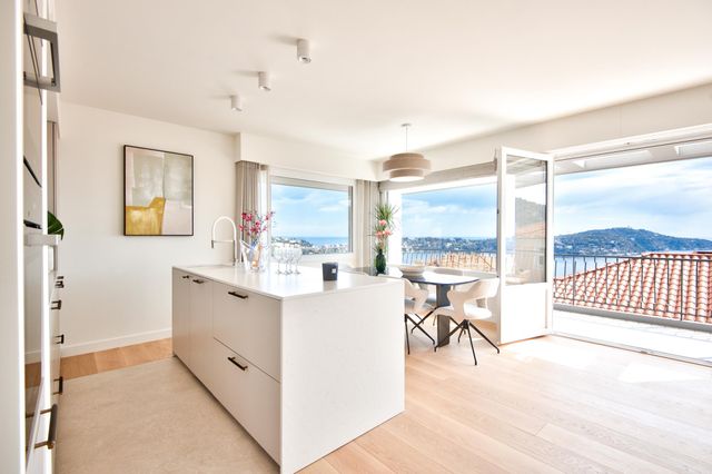 Appartement F4 à vendre - 4 pièces - 99,05 m2 - Villefranche Sur Mer - 06 - PROVENCE-ALPES-COTE-D-AZUR