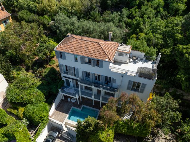 Maison à vendre - 6 pièces - 221,97 m2 - Nice - 06 - PROVENCE-ALPES-COTE-D-AZUR