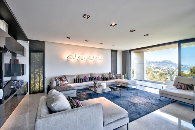 Maison à vendre - 6 pièces - 300 m2 - Nice - 06 - PROVENCE-ALPES-COTE-D-AZUR