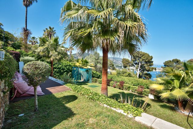 Maison à vendre - 6 pièces - 300 m2 - Nice - 06 - PROVENCE-ALPES-COTE-D-AZUR