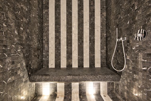 Maison à vendre - 6 pièces - 300 m2 - Nice - 06 - PROVENCE-ALPES-COTE-D-AZUR