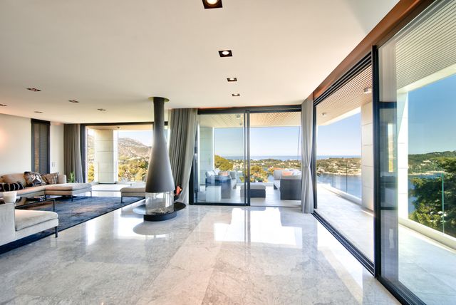 Maison à vendre - 6 pièces - 300 m2 - Nice - 06 - PROVENCE-ALPES-COTE-D-AZUR