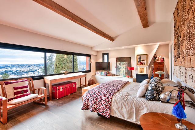 Maison à vendre - 6 pièces - 204,83 m2 - Nice - 06 - PROVENCE-ALPES-COTE-D-AZUR