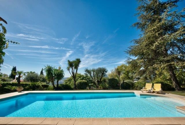 Maison à vendre - 6 pièces - 204,83 m2 - Nice - 06 - PROVENCE-ALPES-COTE-D-AZUR