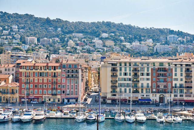 Appartement F3 &agrave; vendre - 3 pi&egrave;ces - 149,50 m2 - Nice - 06 - PROVENCE-ALPES-COTE-D-AZUR