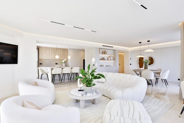 Appartement F4 à vendre - 4 pièces - 172,18 m2 - Nice - 06 - PROVENCE-ALPES-COTE-D-AZUR