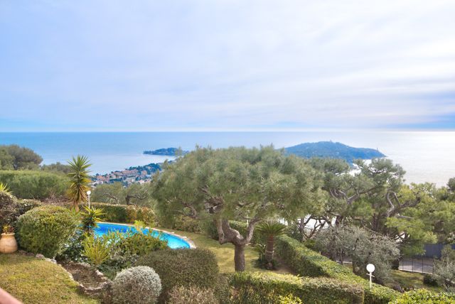 Appartement F4 &agrave; vendre - 4 pi&egrave;ces - 131,05 m2 - Villefranche Sur Mer - 06 - PROVENCE-ALPES-COTE-D-AZUR