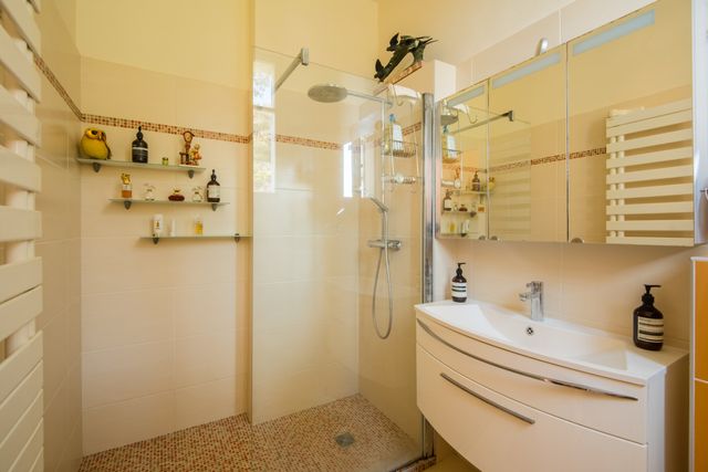 Maison &agrave; vendre - 6 pi&egrave;ces - 229,23 m2 - Nice - 06 - PROVENCE-ALPES-COTE-D-AZUR