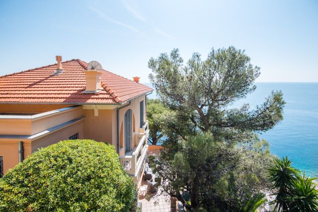 Maison &agrave; vendre - 6 pi&egrave;ces - 229,23 m2 - Nice - 06 - PROVENCE-ALPES-COTE-D-AZUR