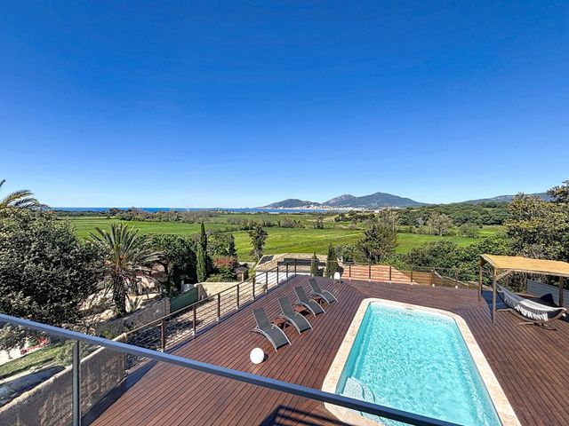 Maison &agrave; vendre - 5 pi&egrave;ces - 211 m2 - Grosseto Prugna - 201 - CORSE