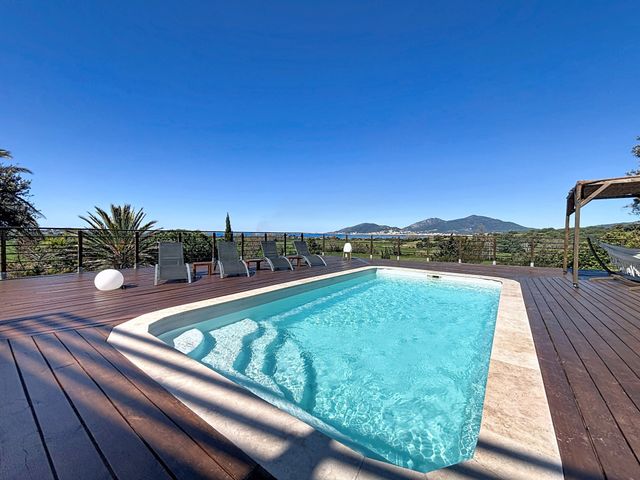 Maison &agrave; vendre - 5 pi&egrave;ces - 211 m2 - Grosseto Prugna - 201 - CORSE