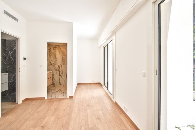 Appartement F5 &agrave; vendre - 5 pi&egrave;ces - 167,33 m2 - Nice - 06 - PROVENCE-ALPES-COTE-D-AZUR