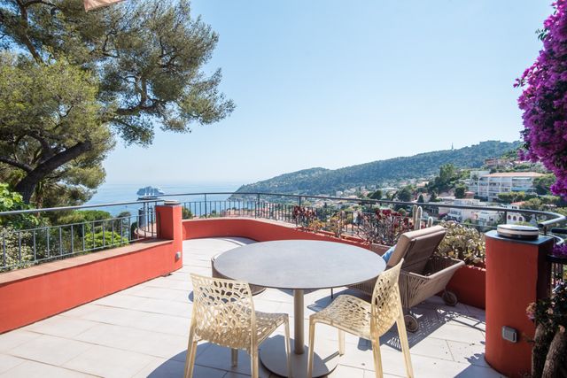 Maison &agrave; vendre - 4 pi&egrave;ces - 107 m2 - Villefranche Sur Mer - 06 - PROVENCE-ALPES-COTE-D-AZUR
