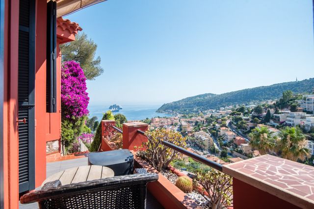 Maison &agrave; vendre - 4 pi&egrave;ces - 107 m2 - Villefranche Sur Mer - 06 - PROVENCE-ALPES-COTE-D-AZUR