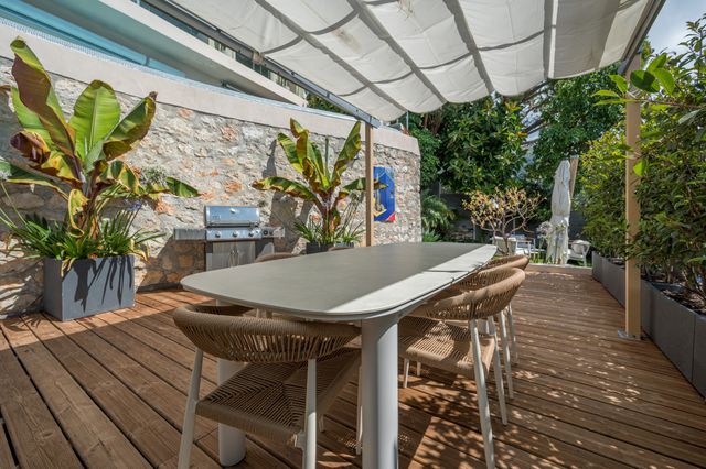 Maison &agrave; vendre - 6 pi&egrave;ces - 187,72 m2 - Villefranche Sur Mer - 06 - PROVENCE-ALPES-COTE-D-AZUR