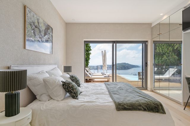 Maison &agrave; vendre - 6 pi&egrave;ces - 187,72 m2 - Villefranche Sur Mer - 06 - PROVENCE-ALPES-COTE-D-AZUR
