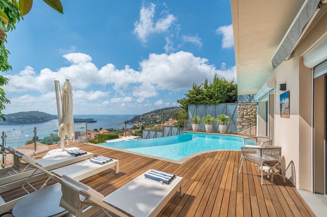 Maison &agrave; vendre - 6 pi&egrave;ces - 187,72 m2 - Villefranche Sur Mer - 06 - PROVENCE-ALPES-COTE-D-AZUR